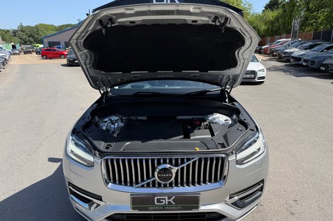 Volvo XC90 B5 INSCRIPTION PRO AWD -B&W -XENIUM PK -PAN ROOF -22S -SURROUND CAMERAS 92