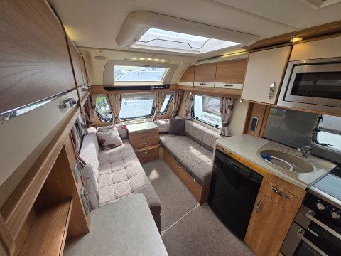 Swift Challenger 480 SE  9