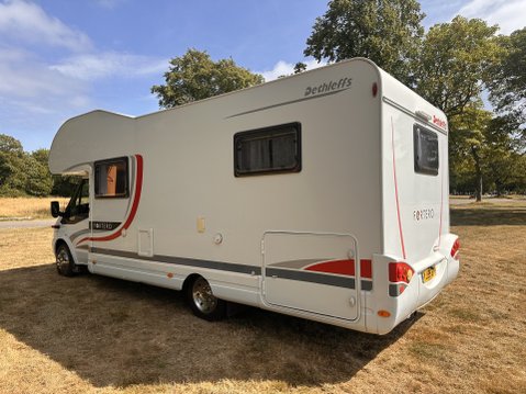 Ford Transit DETHLEFFS FORTERO A 6915 6 BERTH MOTORHOME 27