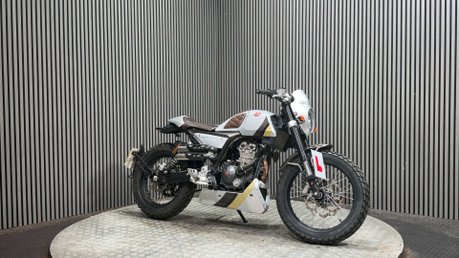 Mondial HPS 2020 ONLY 3K GOOD RUNNING PROJECT CAFE BIKE 125CC 2
