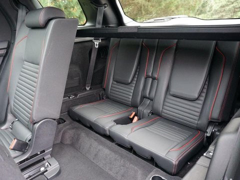 Land Rover Discovery Sport 2.0 D200 MHEV R-Dynamic HSE Auto 4WD Euro 6 (s/s) 5dr 8