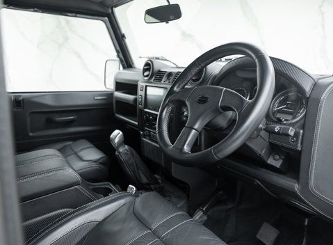 Land Rover Defender 90 TD XS OVERFINCH 13