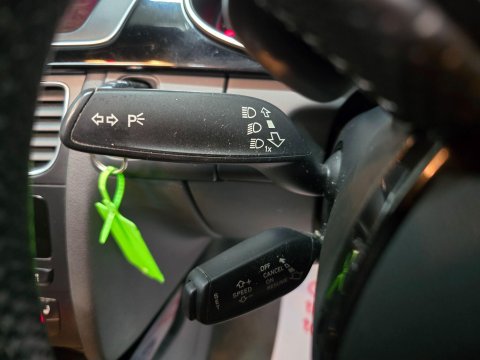 Audi RS4 4.2 FSI V8 S Tronic quattro Euro 5 5dr 43