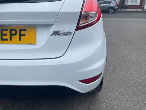 Ford Fiesta 1.0T EcoBoost Zetec Euro 6 (s/s) 5dr 8