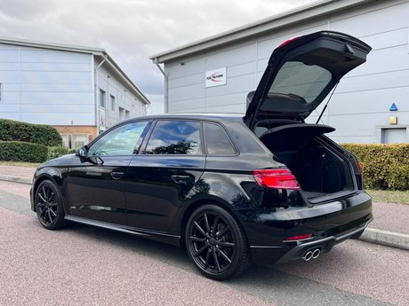 Audi A3 1.5 TFSI CoD 35 Black Edition Sportback S Tronic Euro 6 (s/s) 5dr 36