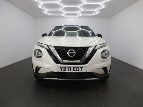 Nissan Juke 1.0 DIG-T Tekna+ Euro 6 (s/s) 5dr