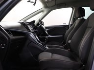 Vauxhall Zafira SRI 41