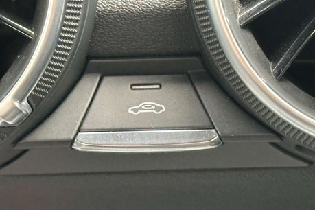 Audi TT 1.8 TT S Line TFSI 3dr 42