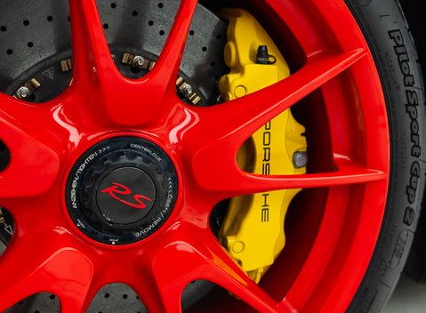 Porsche 911 GT3 RS (997.2) 32