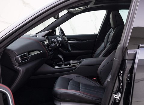 Maserati Levante V6 GRANSPORT 10
