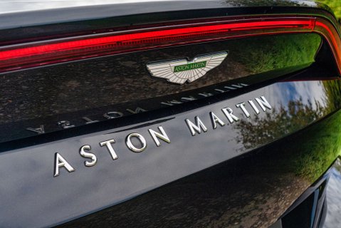 Aston Martin Vantage 4.0 Vantage V8 Auto 3dr 21