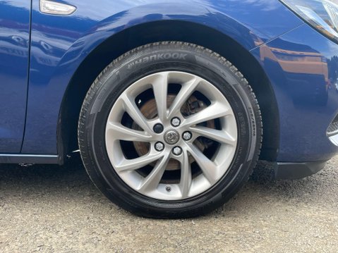 Vauxhall Astra 1.5 Turbo D Business Edition Nav Euro 6 (s/s) 5dr 16