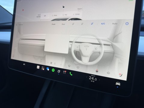 Tesla Model 3 (Dual Motor) Performance Saloon 4dr Electric Auto 4WDE (Performance Upgrade 44