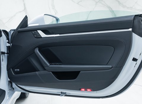 Porsche 911 Turbo S Cabriolet (992) 32