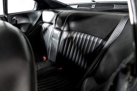 Aston Martin DBS V8 SERIES 1. EXTENSIVE HISTORY PORTFOLIO. 3-SPEED AUTO. CONOLLY INTERIOR. 19