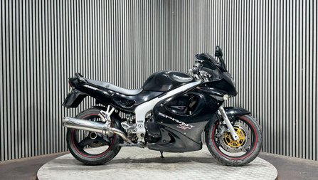 Triumph Sprint 2000 32K RUNNING SPORTS TOURER COMMUTER PROJECT BIKE 955CC