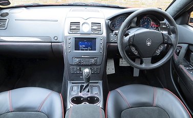 Maserati Quattroporte GT S MC Sport Line 12