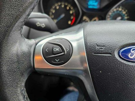Ford Focus 1.6 Zetec S Powershift Euro 5 5dr 19