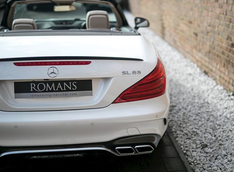 Mercedes-Benz SL Class SL63 31