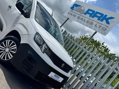 Peugeot Partner 1.5 BlueHDi 1000 Professional Premium + Standard Panel Van 5dr Diesel Manua 12