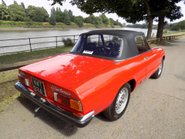 Alfa Romeo Spider 2000 Spider Veloce - LHD 10