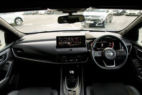 Nissan Qashqai DIG-T TEKNA MHEV