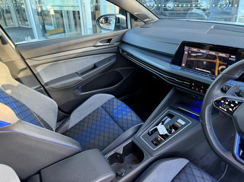 Volkswagen Golf 2.0 TSI R DSG 4Motion Euro 6 (s/s) 5dr 18