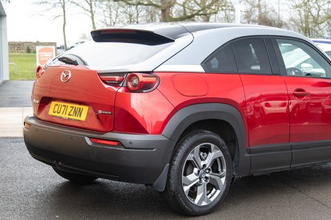 Mazda MX-30 FIRST EDITION 8