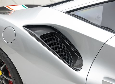 Ferrari 488 Pista Piloti 48