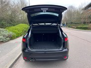 Jaguar F-Pace 2.0 D180 R-Sport Auto AWD Euro 6 (s/s) 5dr 43