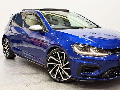 Volkswagen Golf 2.0 TSI R Hatchback 5dr Petrol DSG 4Motion Euro 6 (s/s) (300 ps) 8