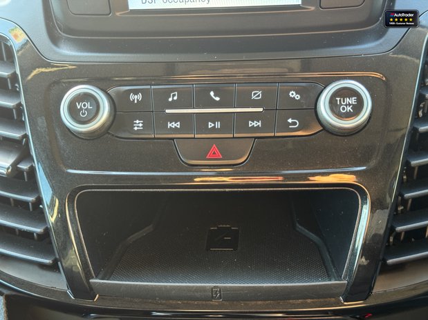 Ford Transit Connect SWB L1H1 [SOLD MM] 200 Sport With Alloys Air Con SELECT 31