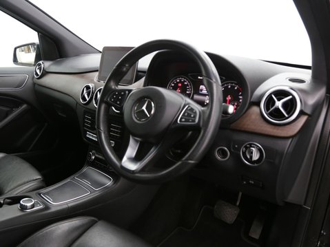 Mercedes-Benz B Class 1.6 B180 Exclusive Edition 7G-DCT Euro 6 (s/s) 5dr 22