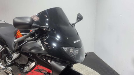 Honda CBR CBR600 F 2000 SPARES OR REPAIR ONLY 8K PROJECT SPORTS BIKE 600CC 8