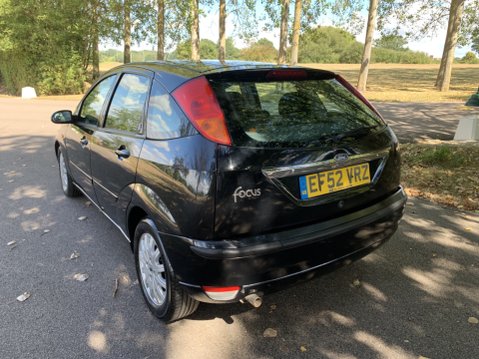 Ford Focus GHIA 8