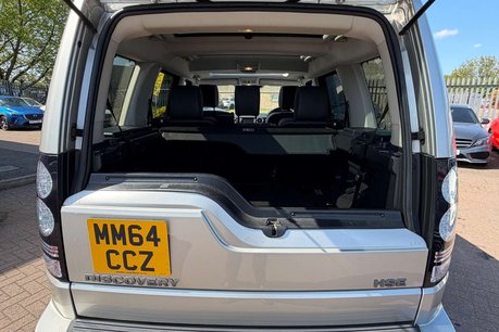 Land Rover Discovery 3.0 Discovery HSE SDV6 Auto 4WD 5dr 76