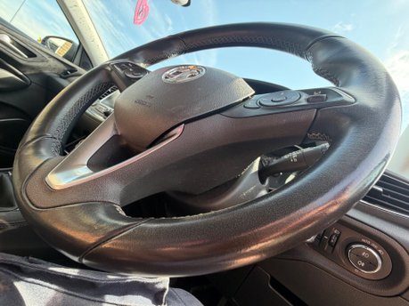Vauxhall Grandland X SPORT NAV S/S 16