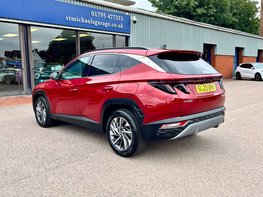 Hyundai TUCSON 1.6 Tucson Premium TGDi 5dr 9
