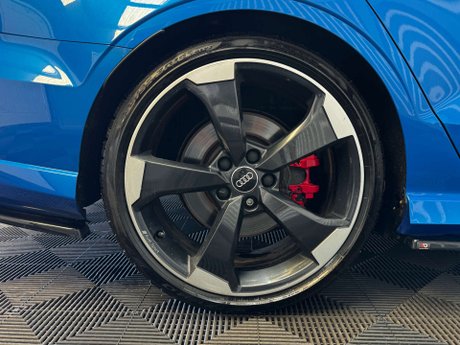Audi RS3 2.5 TFSI Audi Sport Edition Saloon 4dr Petrol S Tronic quattro Euro 6 (s/s) 13