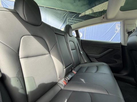 Tesla Model 3 Saloon 4dr Electric Auto RWD (241 bhp) 26