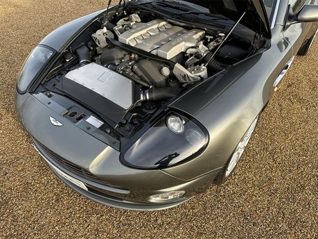 Aston Martin Vanquish V12 S 78