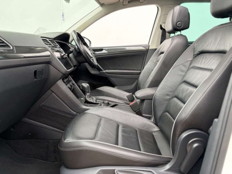 Volkswagen Tiguan 2.0 Tiguan SEL TDI BlueMotion Technology 4Motion Semi-Auto 4WD 5dr 64