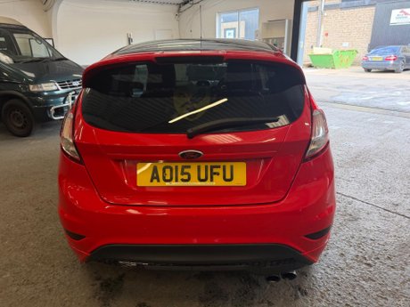 Ford Fiesta 1.0T EcoBoost Zetec S Red Edition Euro 6 (s/s) 3dr 6