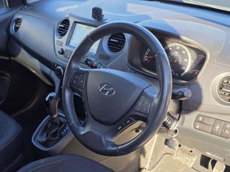 Hyundai i10 1.2 Premium SE Hatchback 5dr Petrol Auto Euro 6 (87 ps) 34