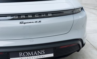 Porsche Taycan 4S 25