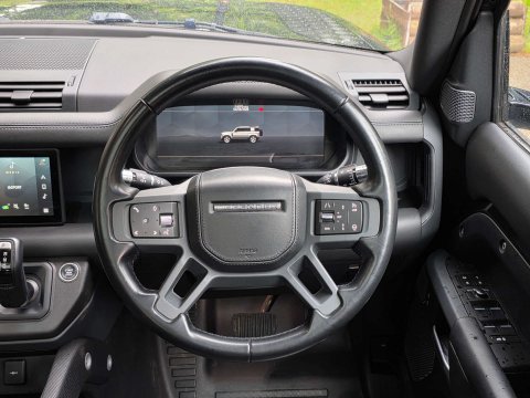 Land Rover Defender 2.0 Defender X-Dynamic HSE Auto 4WD 5dr 14