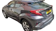 Toyota C-HR 1.8 VVT-h Icon SUV 5dr Petrol Hybrid CVT Euro 6 (s/s) (122 ps) 3