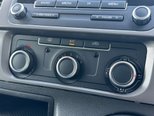 Volkswagen Transporter 2.0 BiTDI T32 Highline Kombi 4dr Diesel DSG 4MOTION L1 H1 (226 g/km, 178 bh 33