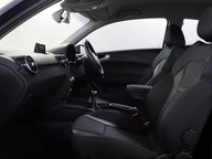 Audi A1 TFSI SPORT 40