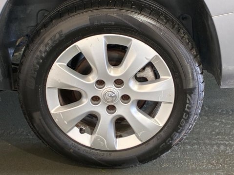 Vauxhall Combo Life 1.5 Turbo D BlueInjection Energy XL MPV Euro 6 (s/s) 5dr (7 Seat) 26